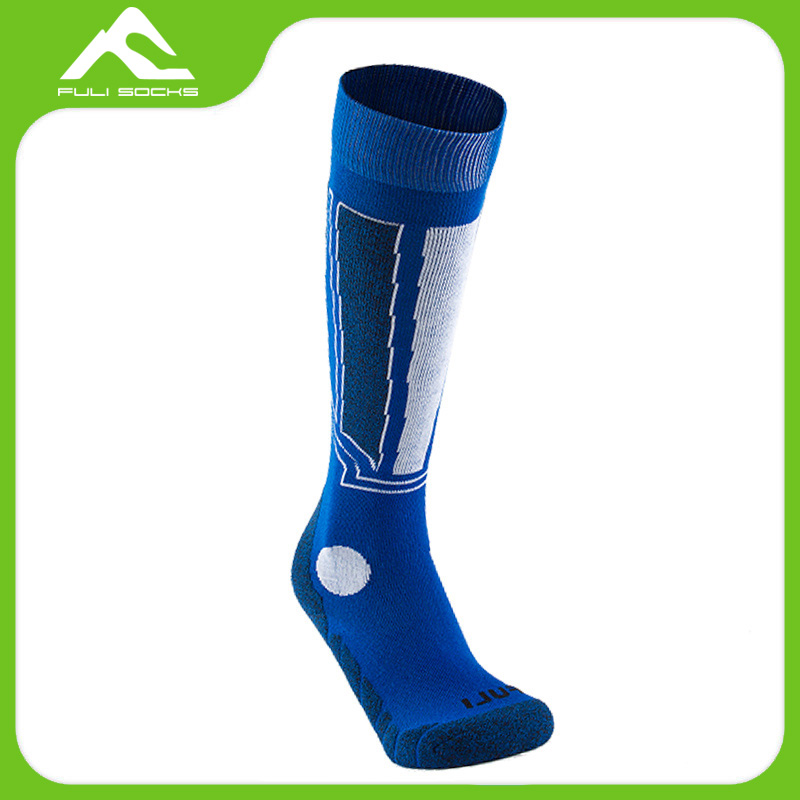 compression-athletic-socks_366317.jpg