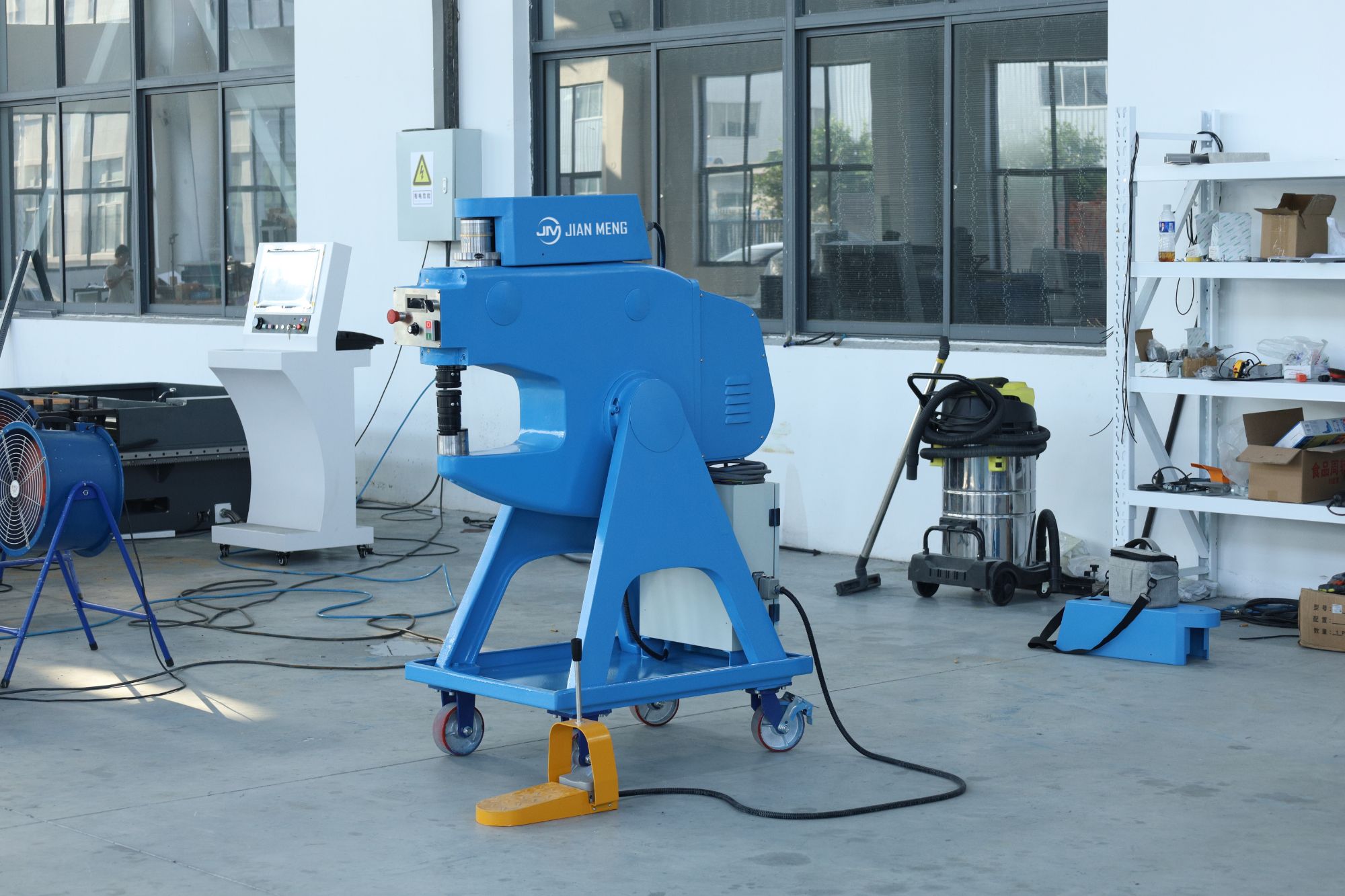 China's Leading Shrinking Machine Supplier: Innovations and Quality in Packaging Solutions