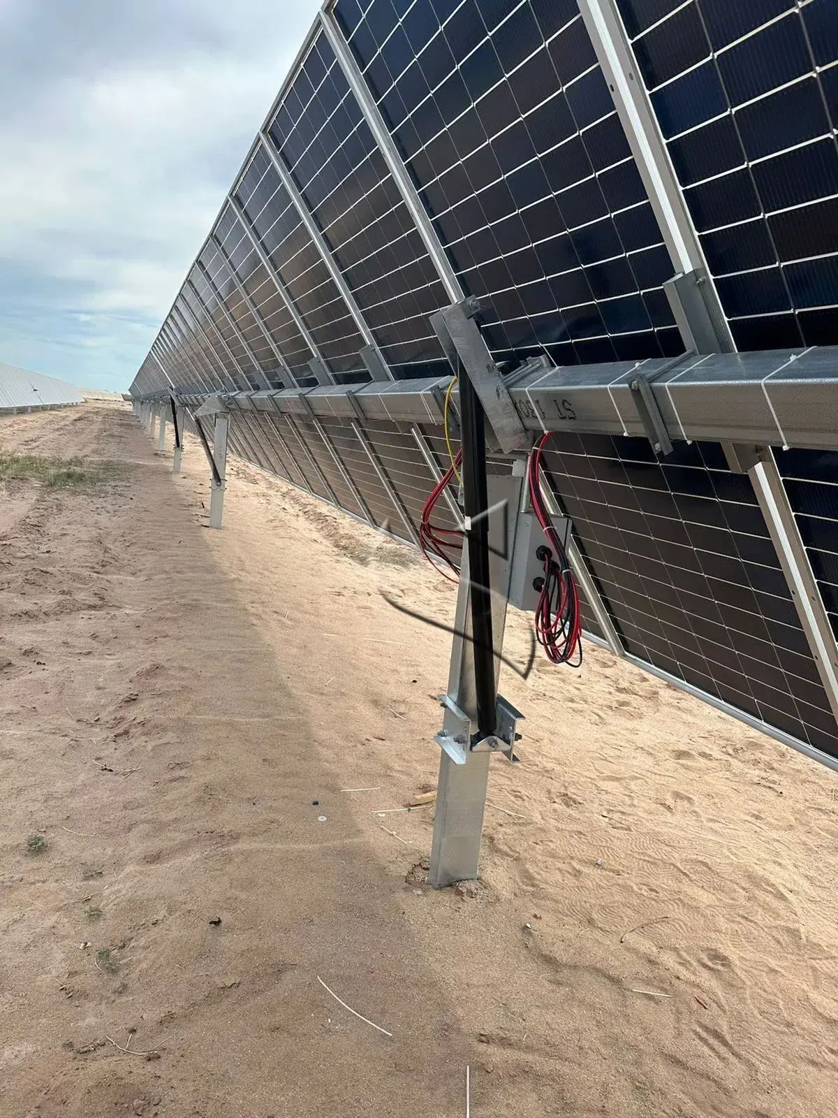 Custom Solar Tracking Mounting Solutions: Efficient & Eco-Friendly Energy