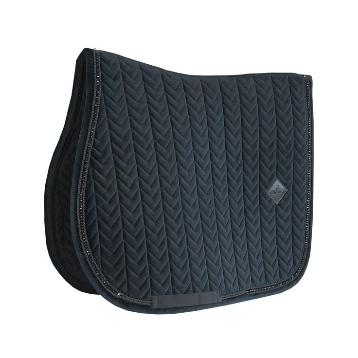 Saddle Pads Supplier: How to Choose the Right One for Your Horse